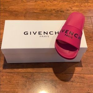 GIVENCHY slides